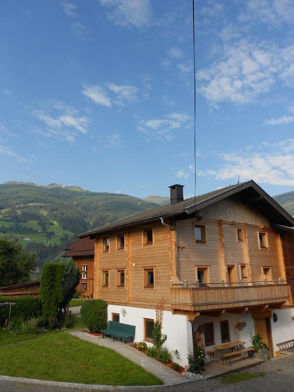 Hofer Apartment